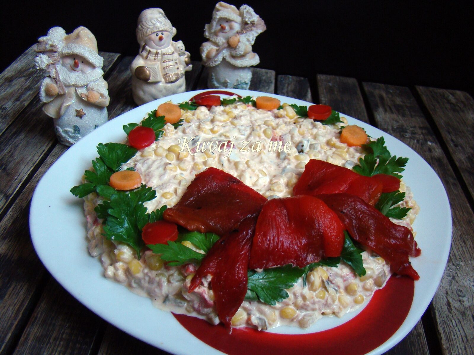 Kukuruz-tuna salata 