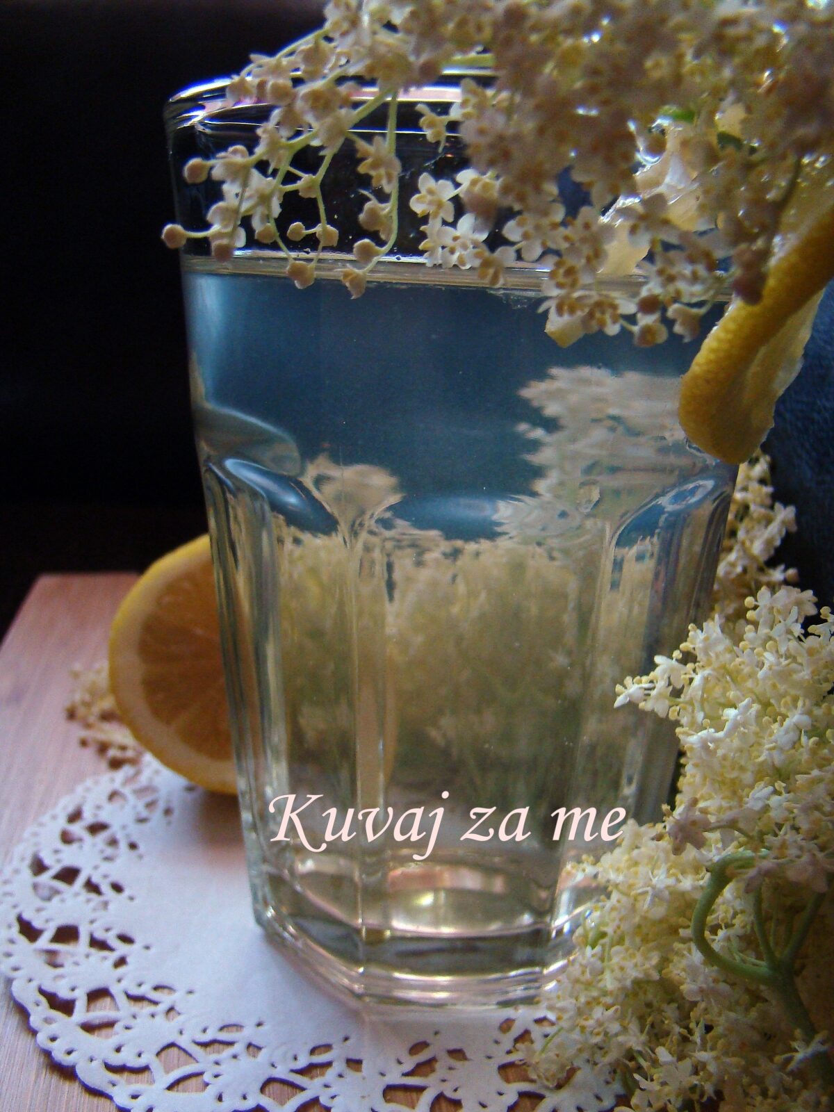 Sok od zove