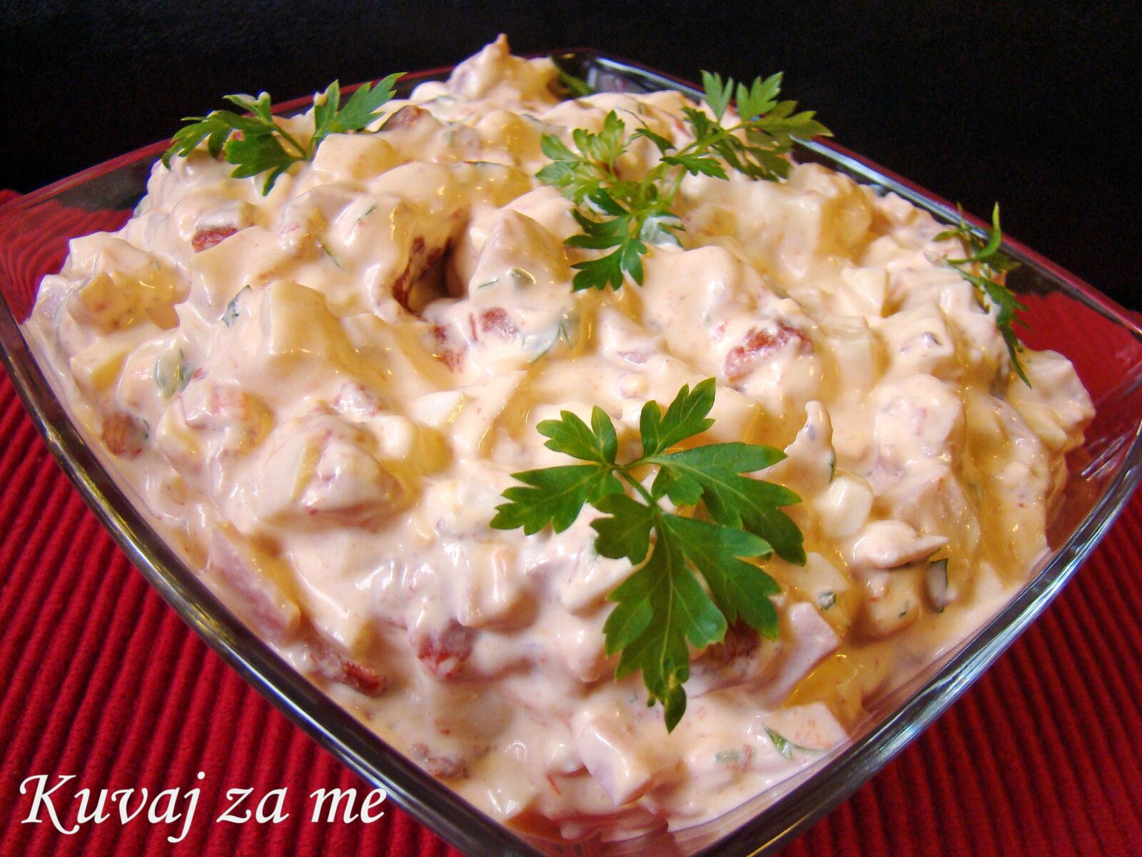 Salata sa pečenim paprikama