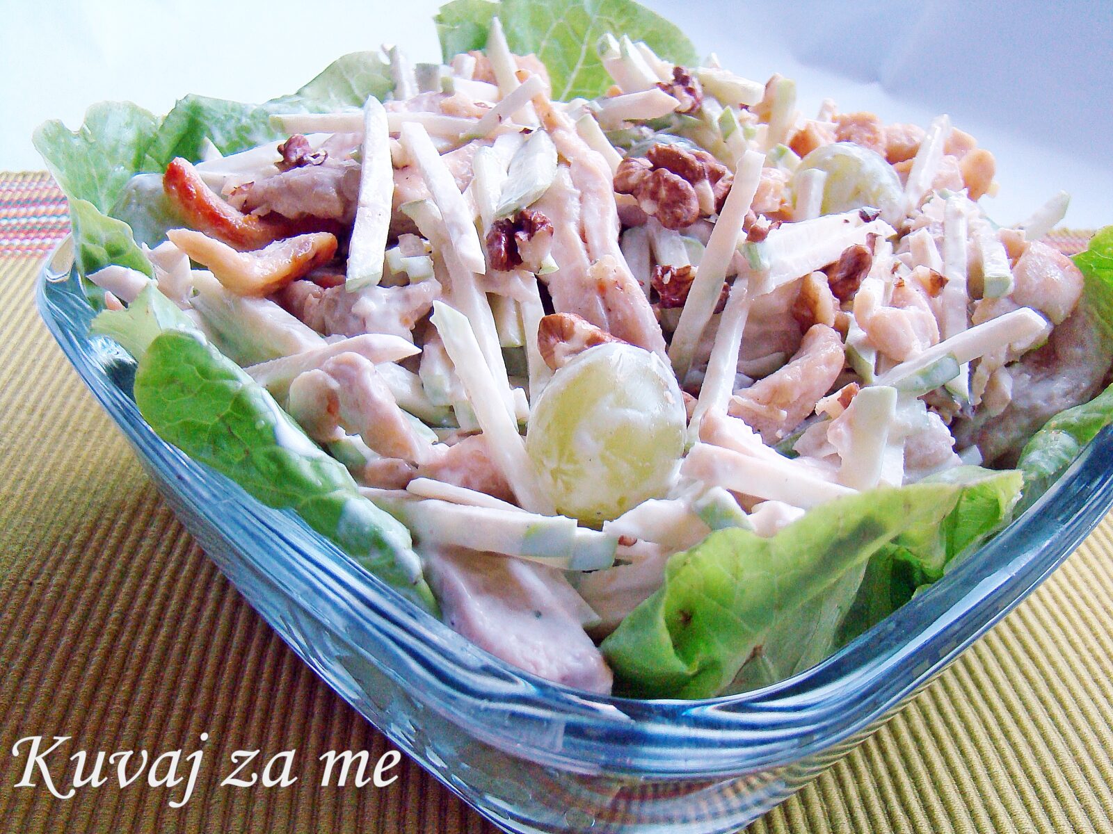 Waldorf salata