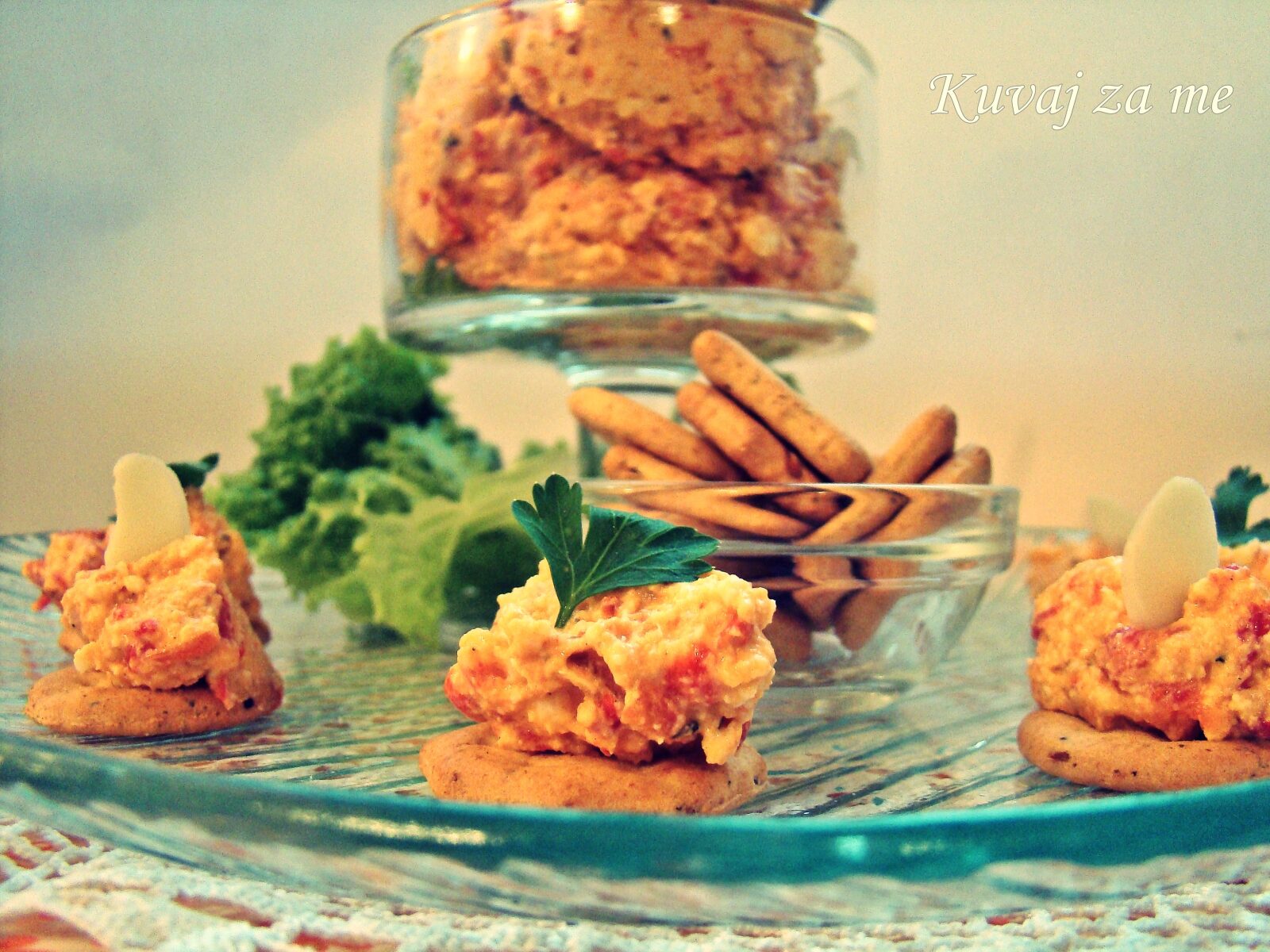 Urnebes salata