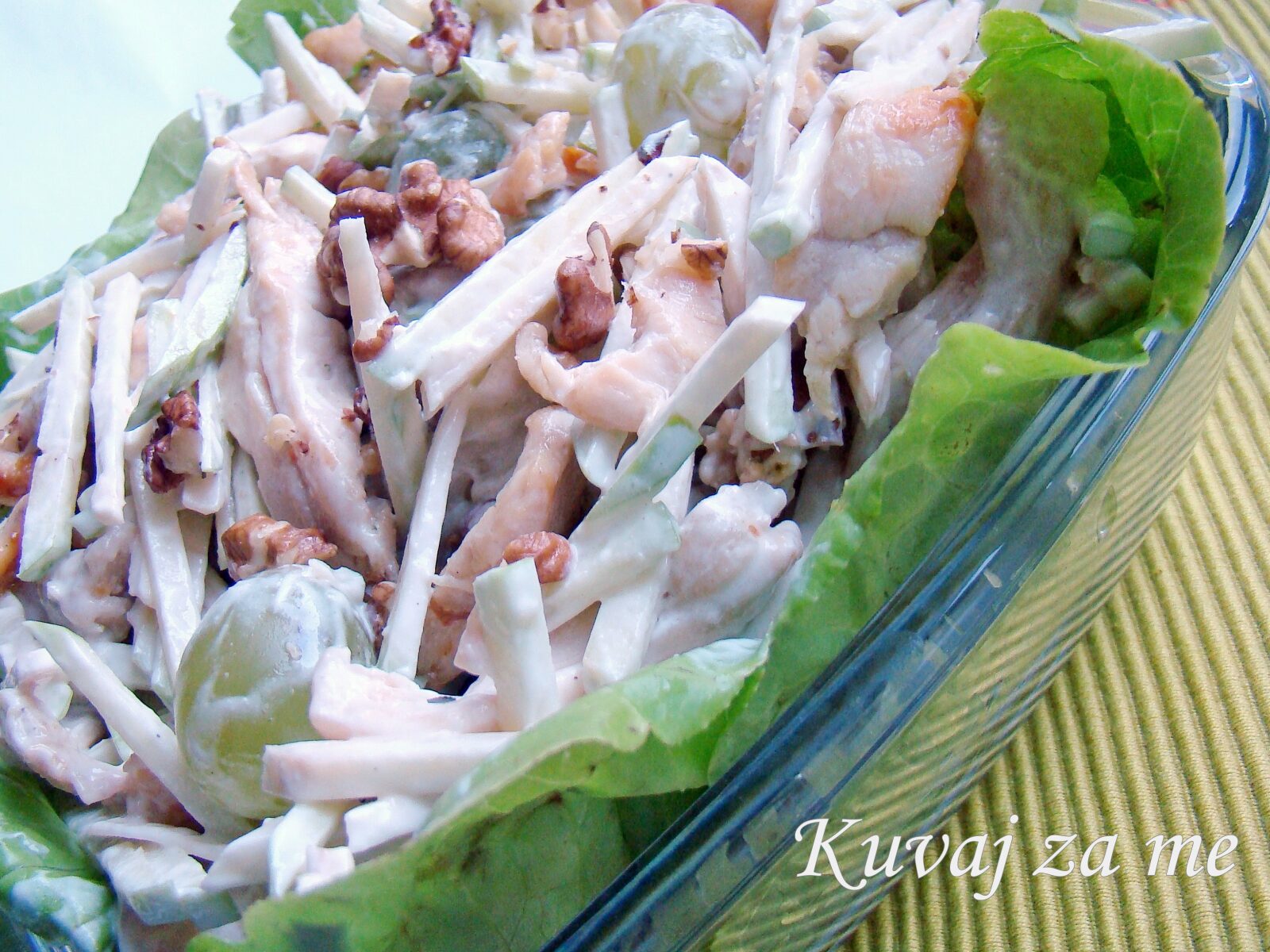Waldorf salata