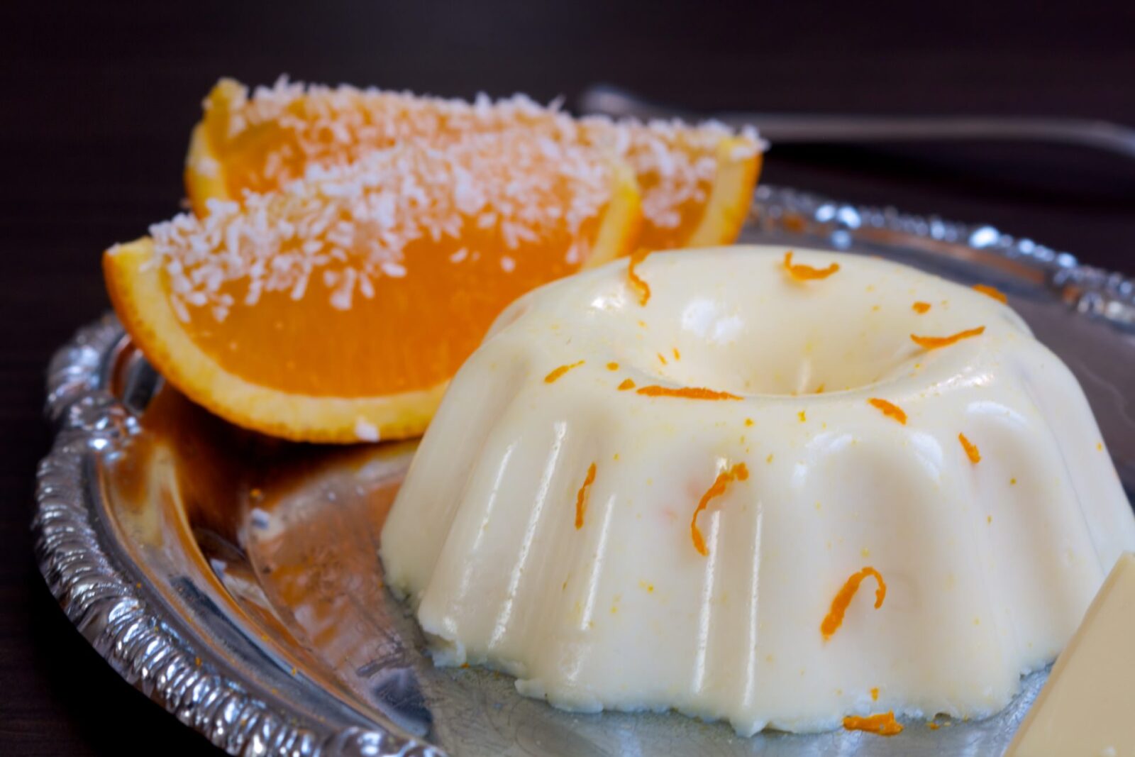 Panna cotta s bijelom -ìokoladom kokosom i korom naran-ìe Darkova web kuharica 7 10