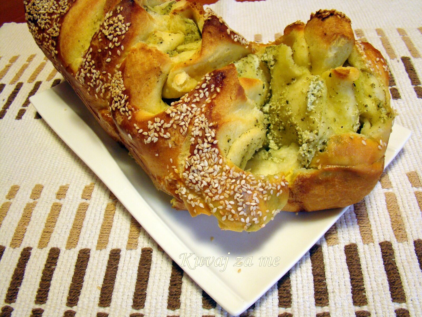 Zgužvana pesto pogača