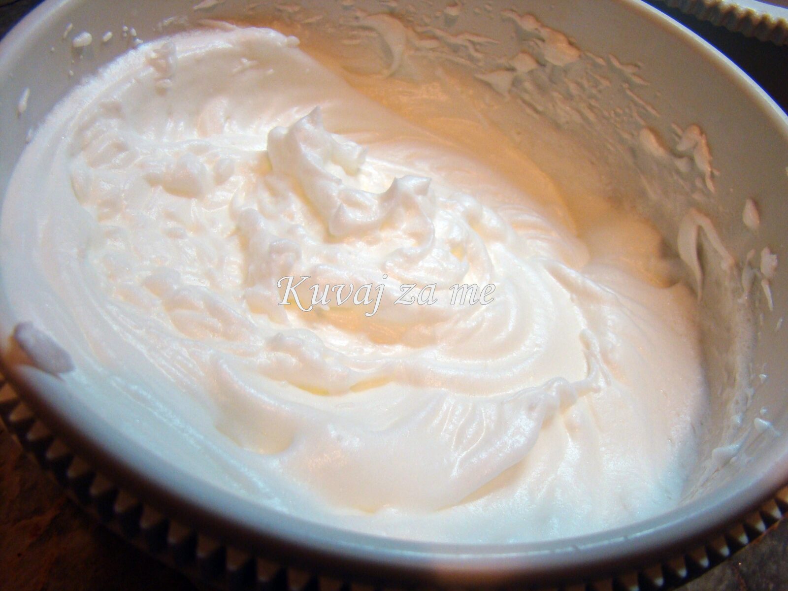 Rogač Saher torta
