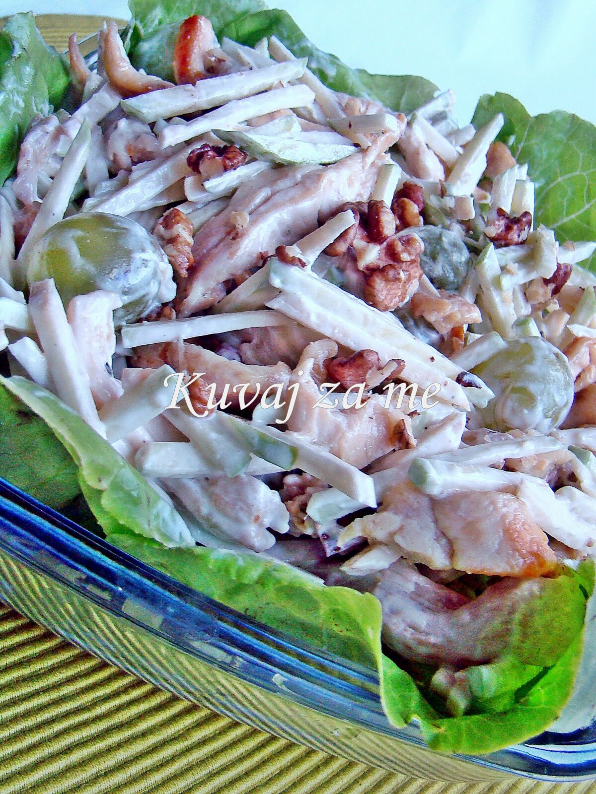 Waldorf salata
