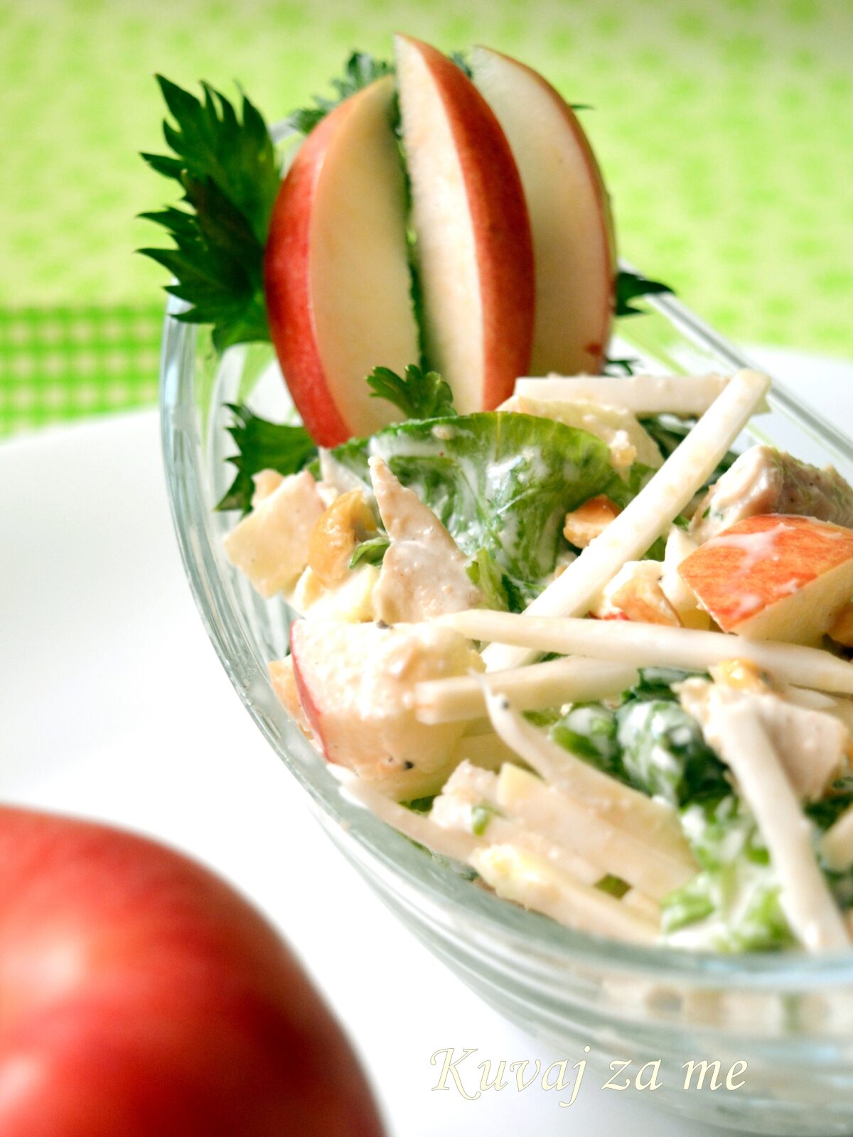 Waldorf salata