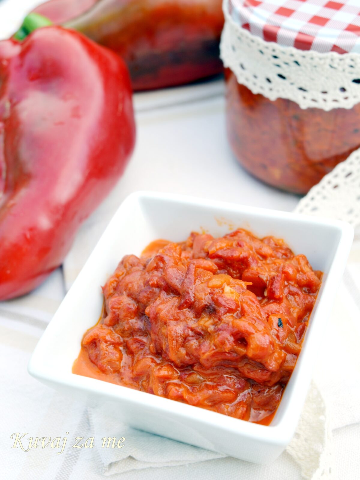 Ajvar od pečenih paprika